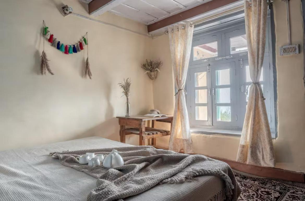 Hotel Mountain Eyrie Banjār Esterno foto