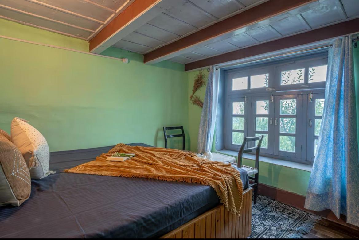 Hotel Mountain Eyrie Banjār Esterno foto